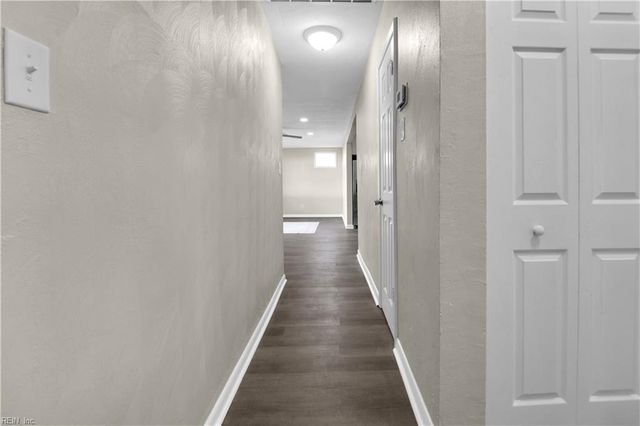 35 Leicester TER, Hampton, VA 23666
