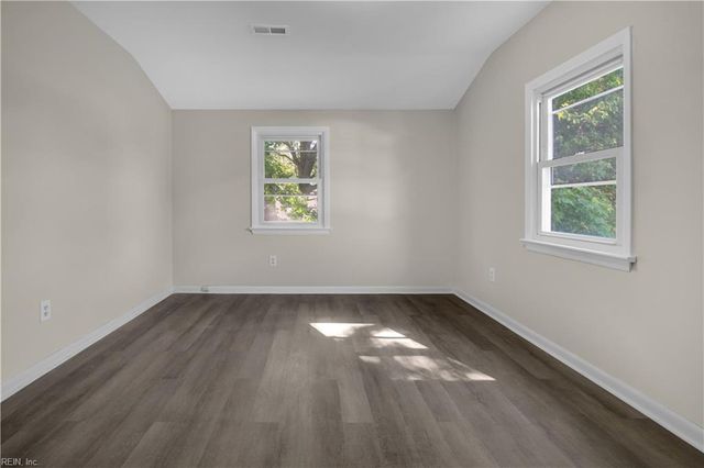 35 Leicester TER, Hampton, VA 23666