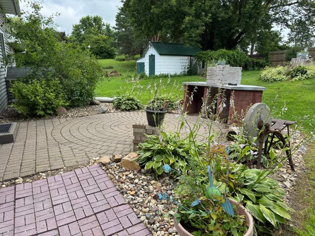 N3706 690th Street, Hartland Twp, WI 54011