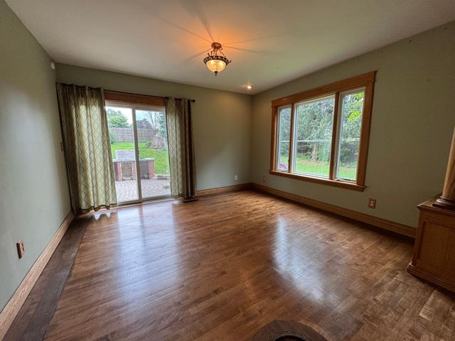 N3706 690th Street, Hartland Twp, WI 54011