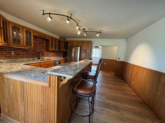 N3706 690th Street, Hartland Twp, WI 54011