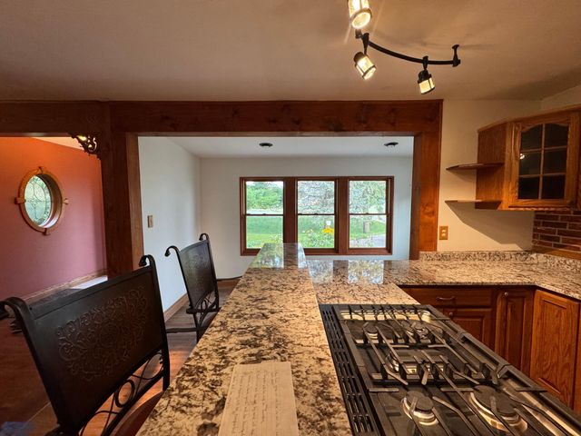 N3706 690th Street, Hartland Twp, WI 54011