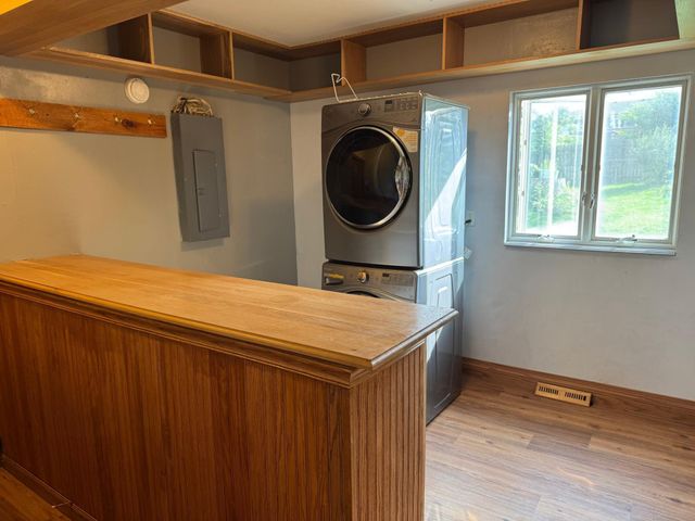 N3706 690th Street, Hartland Twp, WI 54011