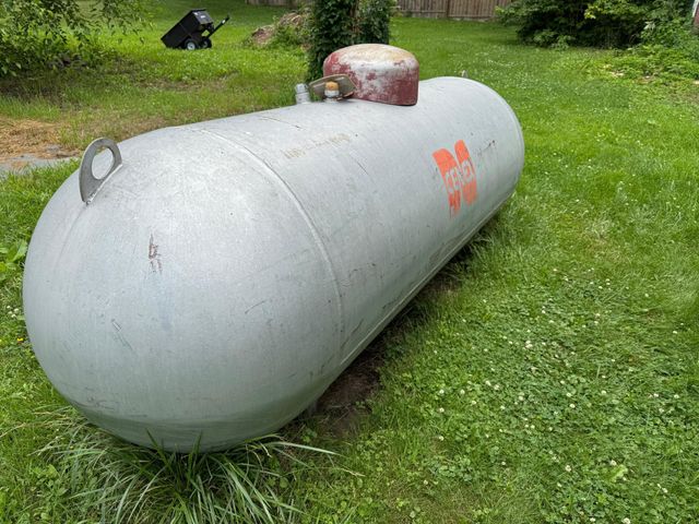 N3706 690th Street, Hartland Twp, WI 54011