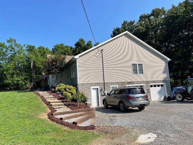 1062 Highway 96 N, Fairview, TN 37062
