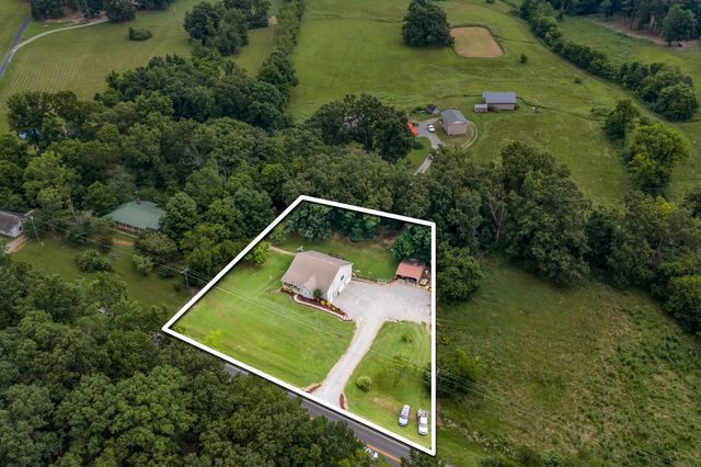 1062 Highway 96 N, Fairview, TN 37062
