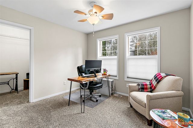 1510 199th Avenue E, Lake Tapps, WA 98391