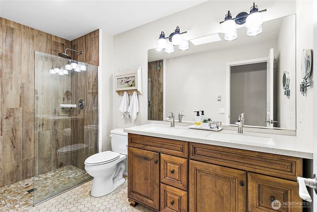 1510 199th Avenue E, Lake Tapps, WA 98391