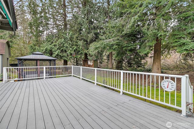 1510 199th Avenue E, Lake Tapps, WA 98391
