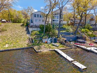 6590 Academy Drive, Green Oak Twp, MI 48116