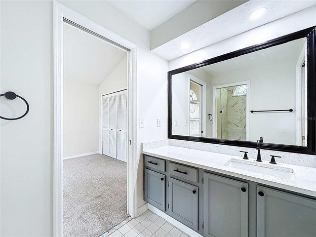 17307 LOCKWOOD RIDGE DRIVE, Tampa, FL 33647