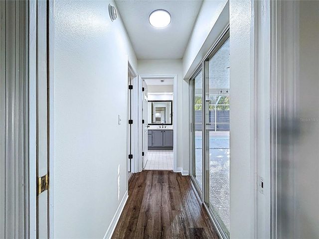 17307 LOCKWOOD RIDGE DRIVE, Tampa, FL 33647