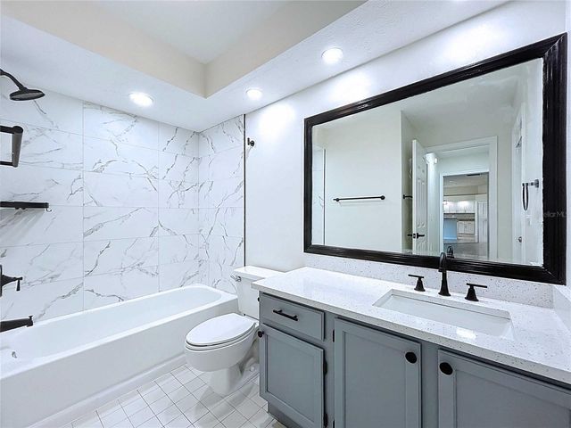 17307 LOCKWOOD RIDGE DRIVE, Tampa, FL 33647