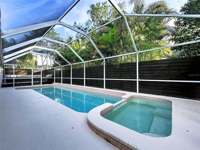 17307 LOCKWOOD RIDGE DRIVE, Tampa, FL 33647