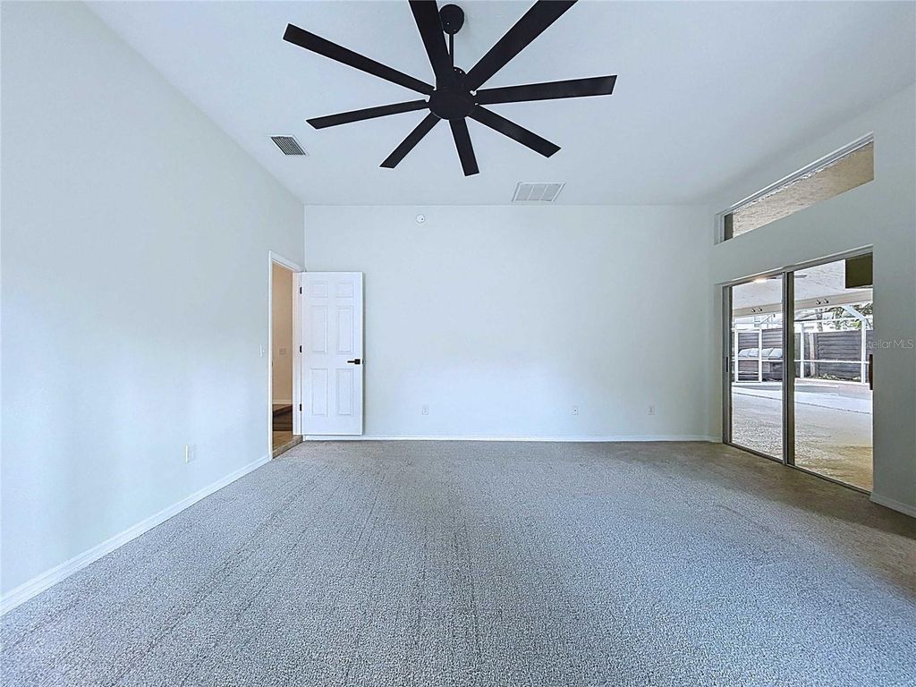 Image 40 of property listing at 17307 LOCKWOOD RIDGE DRIVE, Tampa, FL 33647