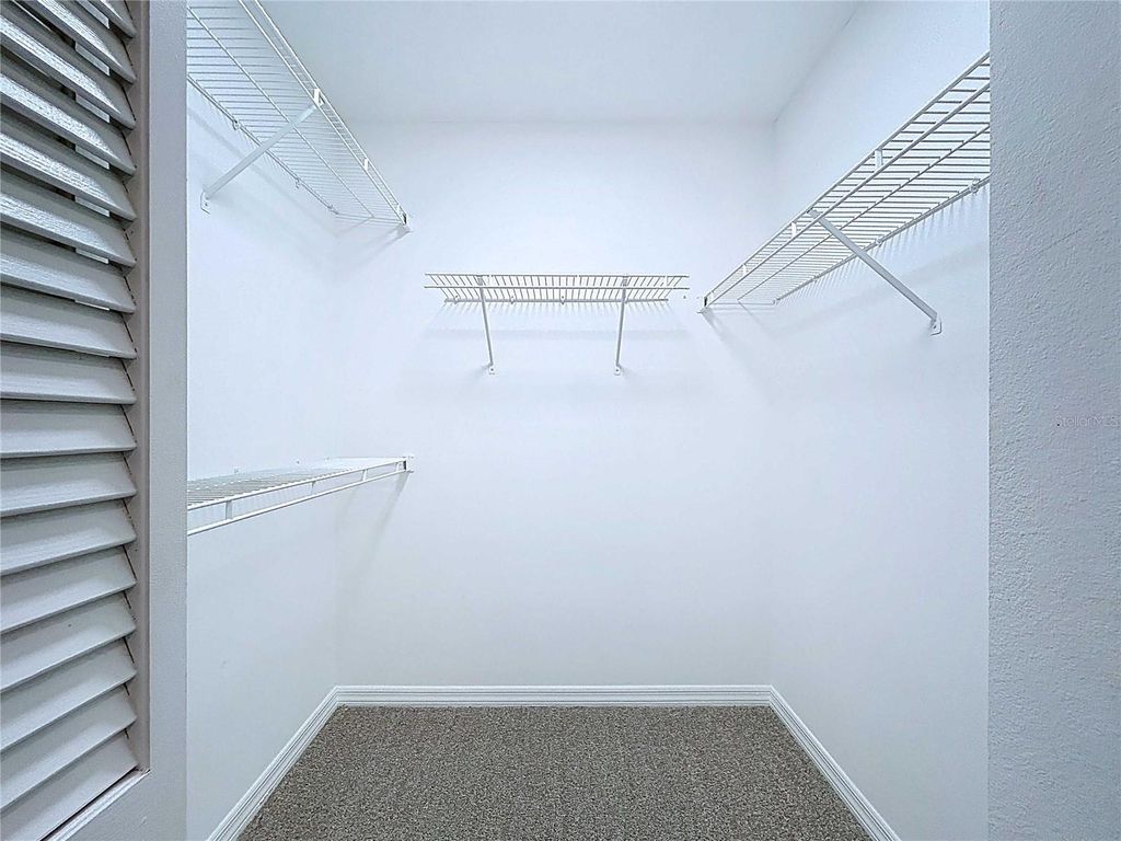 Image 70 of property listing at 17307 LOCKWOOD RIDGE DRIVE, Tampa, FL 33647