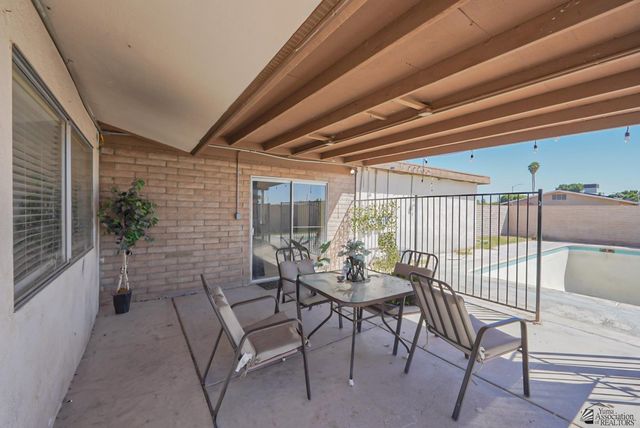 1820 S Magnolia Ave, Yuma, AZ 85364