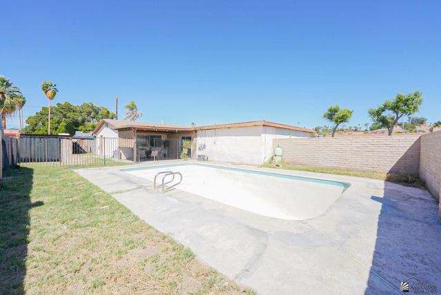 1820 S Magnolia Ave, Yuma, AZ 85364