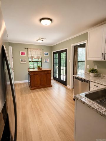 1403 Misty Drive, Benton, AR 72019