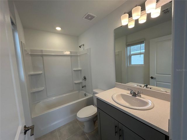 6148 WHETSTONE COURT, Palmetto, FL 34221