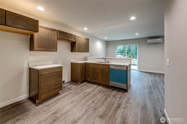 206 Creekside Drive, Port Angeles, WA 98362