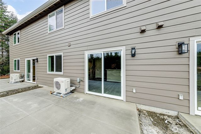 206 Creekside Drive, Port Angeles, WA 98362