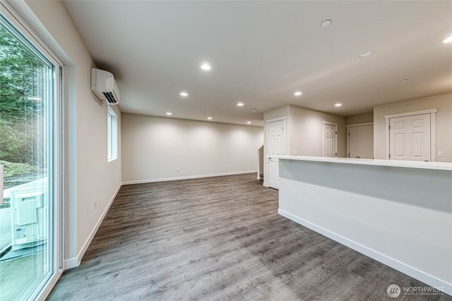 206 Creekside Drive, Port Angeles, WA 98362