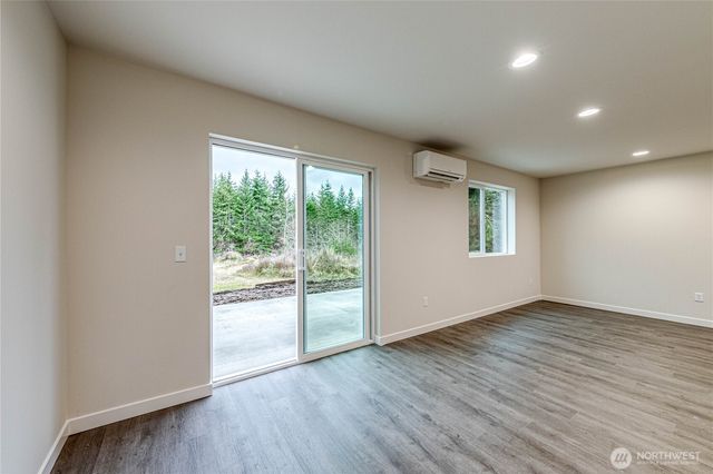 206 Creekside Drive, Port Angeles, WA 98362