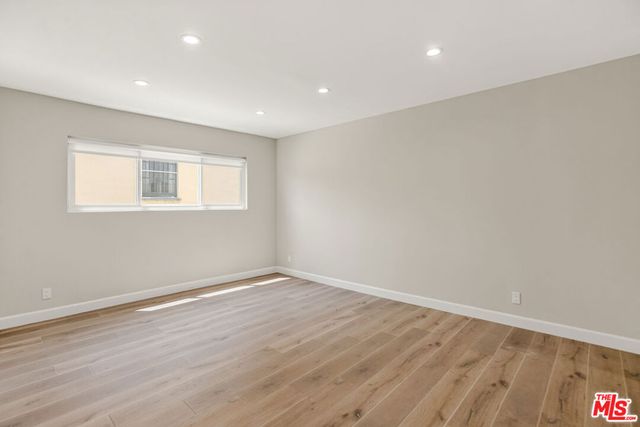 1470 Rexford Drive 103, Los Angeles, CA 90035