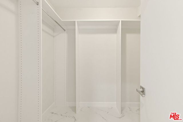 1470 Rexford Drive 103, Los Angeles, CA 90035
