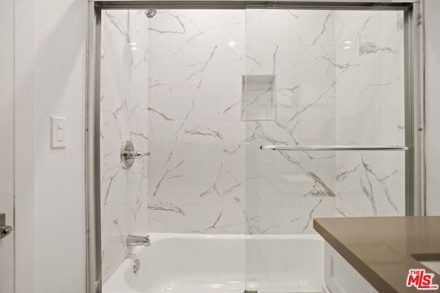 1470 Rexford Drive 103, Los Angeles, CA 90035