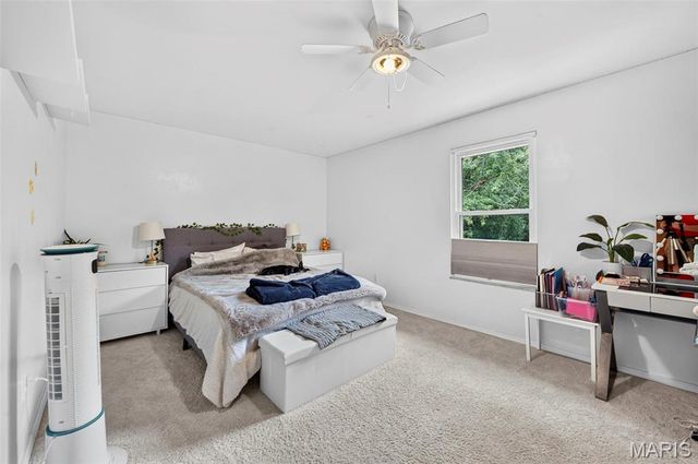 334 Clayton Oaks Drive, Ellisville, MO 63011