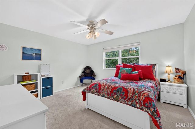 334 Clayton Oaks Drive, Ellisville, MO 63011