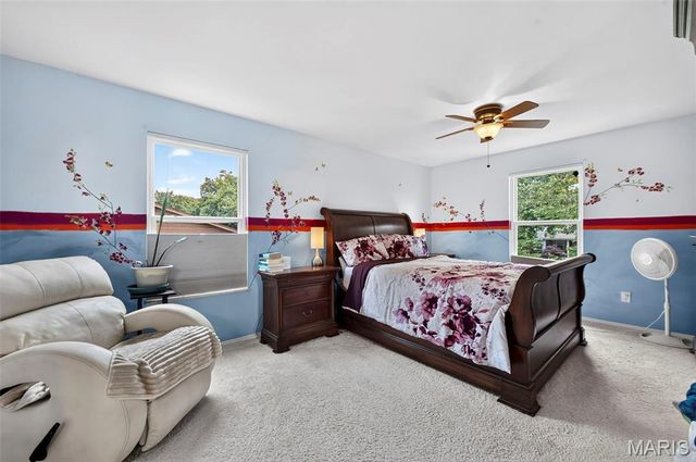 334 Clayton Oaks Drive, Ellisville, MO 63011