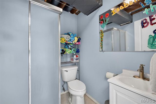 334 Clayton Oaks Drive, Ellisville, MO 63011