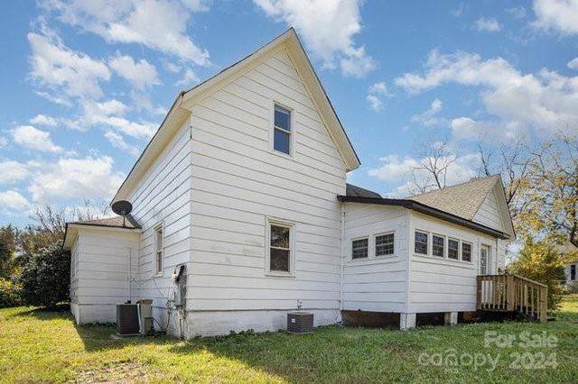 127 E Branch Avenue, Shelby, NC 28152