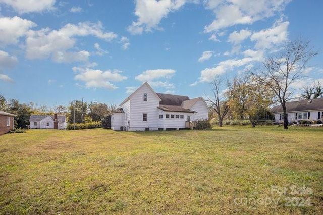 127 E Branch Avenue, Shelby, NC 28152