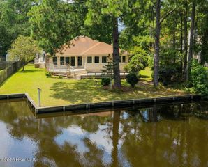 104 Lantern Lane, New Bern, NC 28562