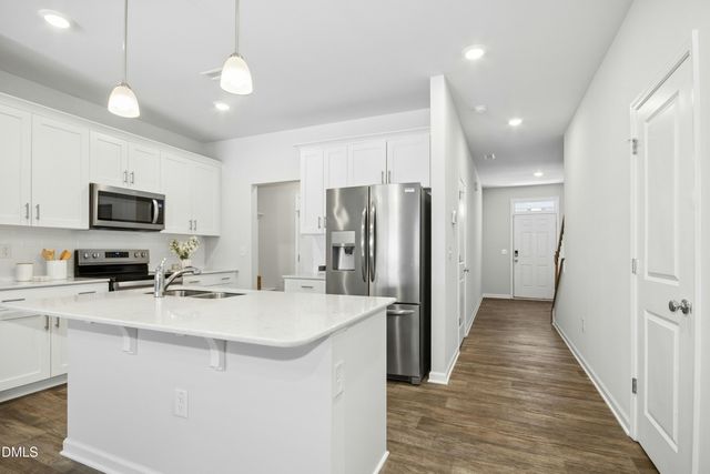 185 N Enterprise Drive, Clayton, NC 27520
