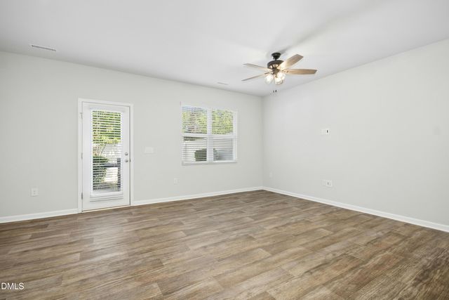 185 N Enterprise Drive, Clayton, NC 27520