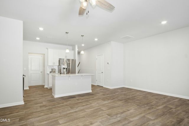 185 N Enterprise Drive, Clayton, NC 27520
