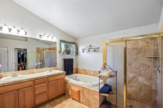 8432 Arrowroot Cir, Antelope, CA 95843