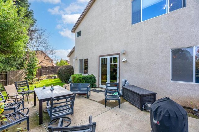 8432 Arrowroot Cir, Antelope, CA 95843