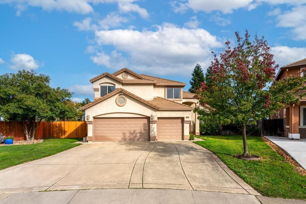 8432 Arrowroot Cir, Antelope, CA 95843