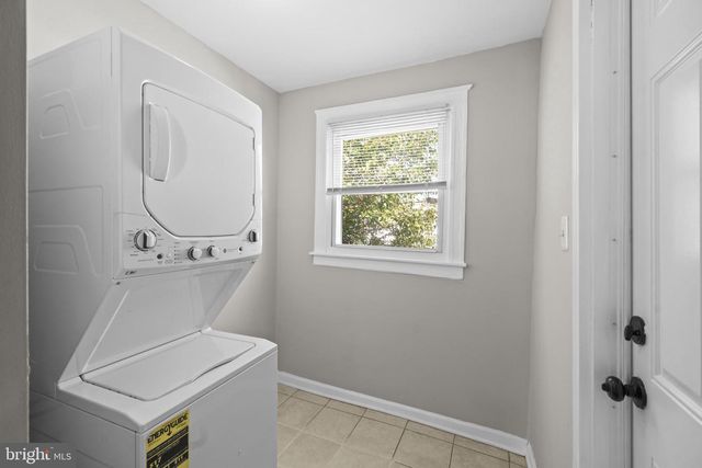 3408 RAVENWOOD AVE, Baltimore, MD 21213