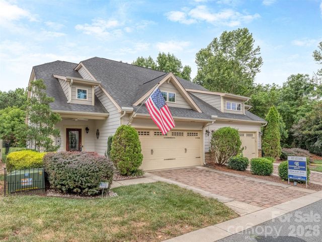 111 Coral Lane, Mooresville, NC 28117