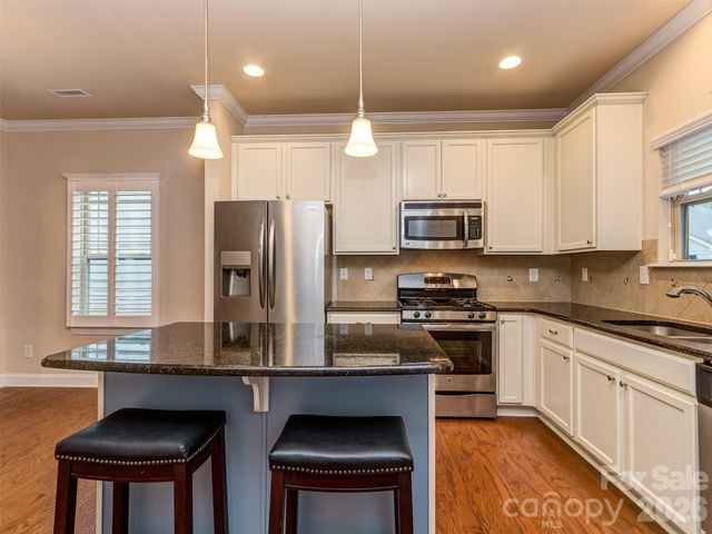111 Coral Lane, Mooresville, NC 28117