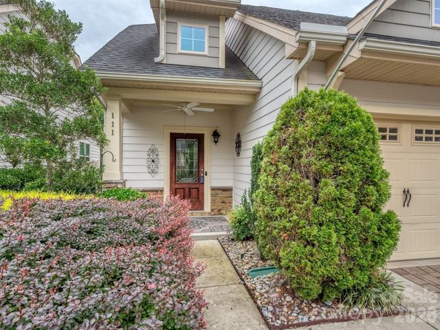 111 Coral Lane, Mooresville, NC 28117