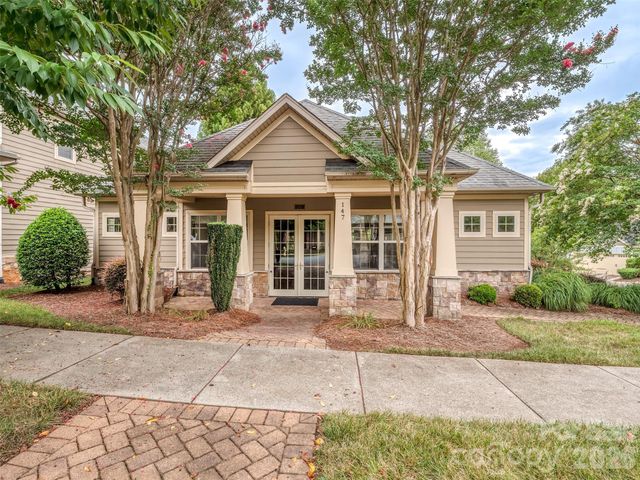 111 Coral Lane, Mooresville, NC 28117