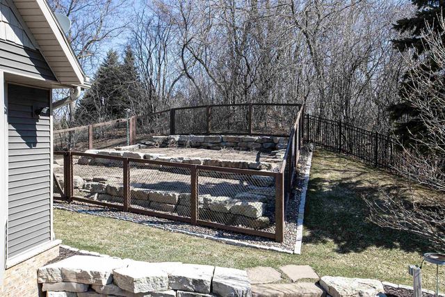 2592 REMINGTON COURT, Green Bay, WI 54302